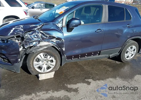 2019 Chevrolet Trax Ls from USA, damaged, VIN 3GNCJKSB3KL170807